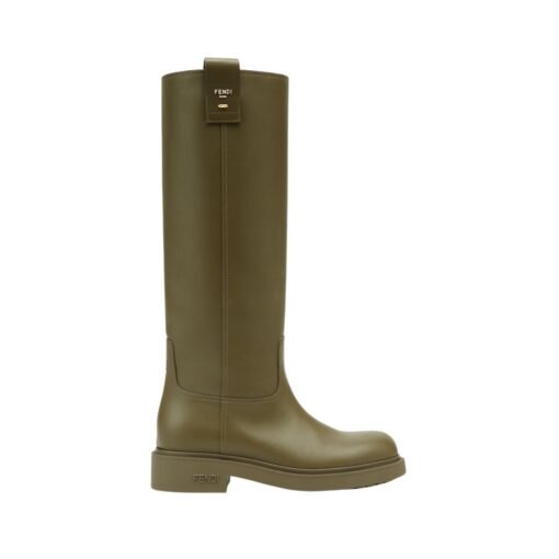 Stiefel aus grünem Leder