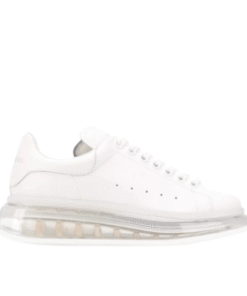 Oversize Weiß mit transparenter Sohle