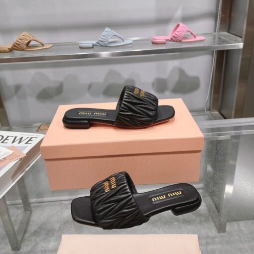 Gestepptes Nappaleder-Pantoletten Schwarz – Bild 6