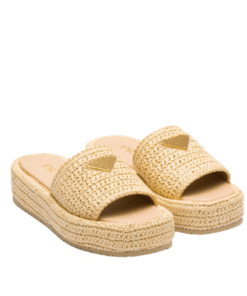 Geflochtene Raffia-Sandalen